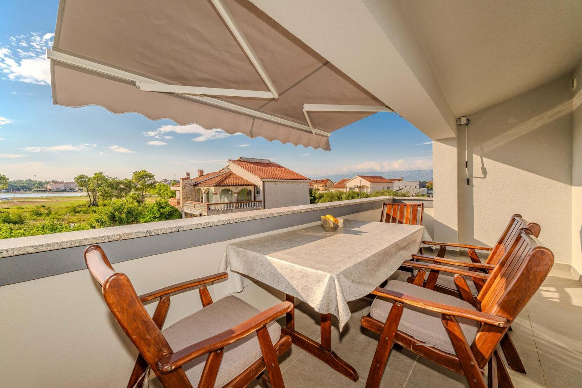 Apartments Dalmatia (Adults Only) Privlaka  Exterior photo