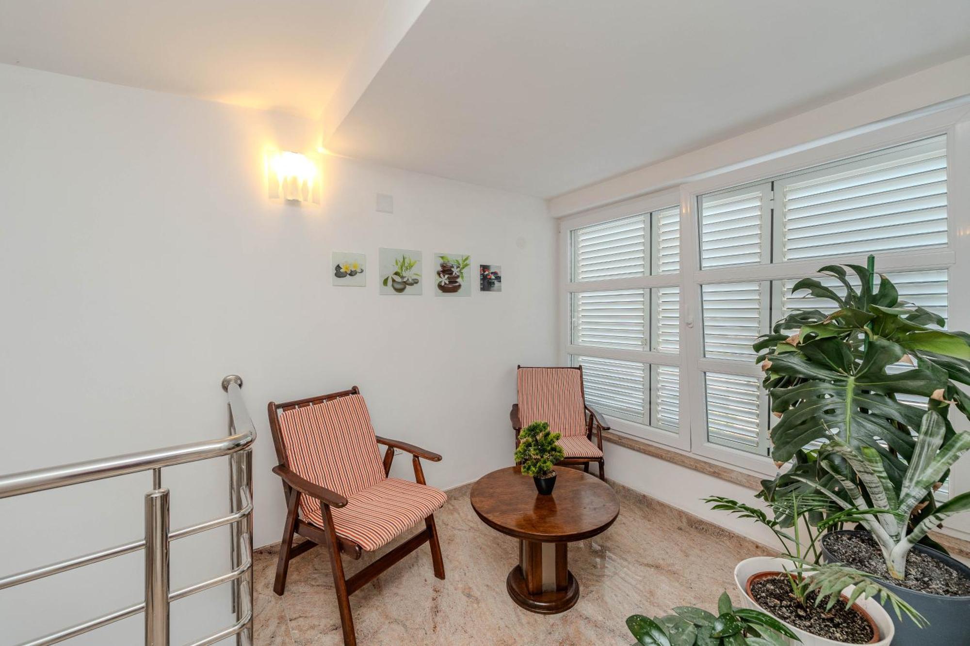 Apartments Dalmatia (Adults Only) Privlaka  Exterior photo